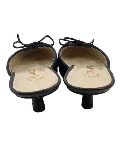 CHANEL（シャネル）CHANEL (シャネル) ミュール ネイビー×ブラック サイズ:38の古着・服飾アイテム