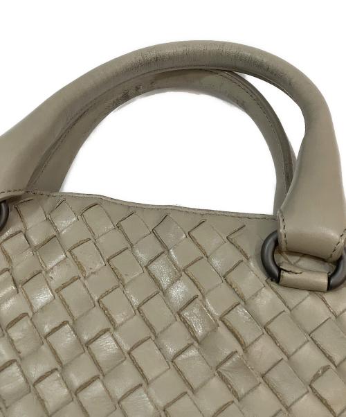 BOTTEGA VENETA（ボッテガベネタ）BOTTEGA VENETA (ボッテガベネタ) イントレチャートハンドバッグ ライトグレーの古着・服飾アイテム