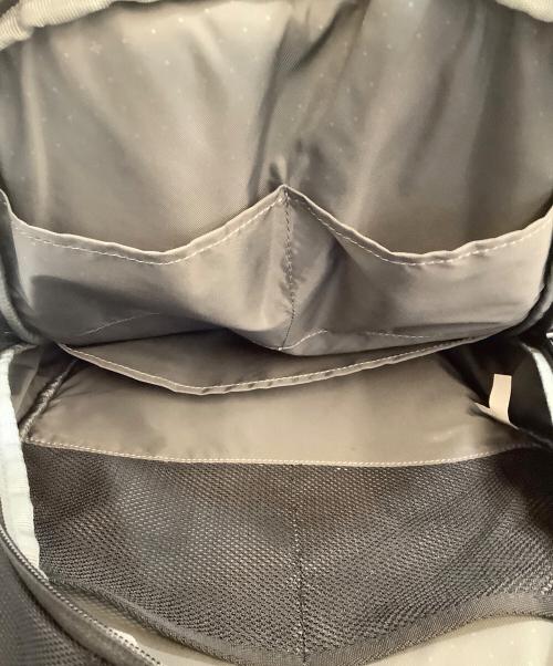 Incase（インケース）Incase (インケース) リュック ブラックの古着・服飾アイテム