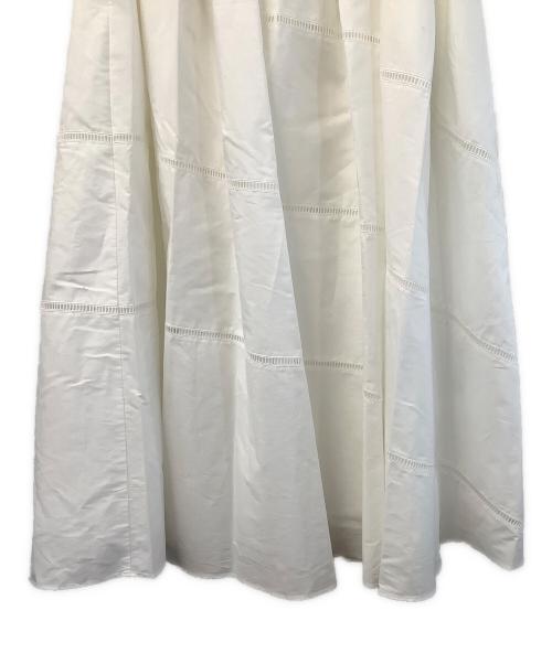 FOXEY（フォクシー）FOXEY (フォクシー) ロングスカート ホワイト サイズ:40の古着・服飾アイテム