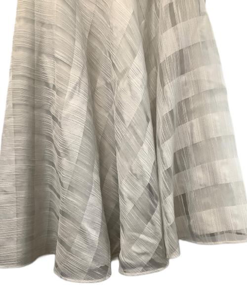 FOXEY（フォクシー）FOXEY (フォクシー) ミモレ丈スカート グレー サイズ:40の古着・服飾アイテム