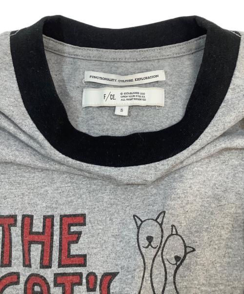 F/CE.（エフシーイー）F/CE. (エフシーイー) CAT RINGER T-SHIRT グレー サイズ:Sの古着・服飾アイテム