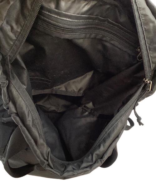 Patagonia（パタゴニア）Patagonia (パタゴニア) LW Travel Tote Pack ブラックの古着・服飾アイテム