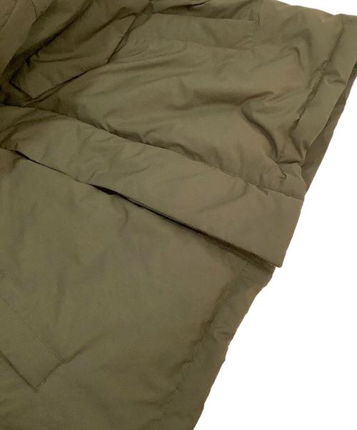 FIRST DOWN（ファーストダウン）FIRST DOWN (ファーストダウン) ダウンジャケット カーキ サイズ:Mの古着・服飾アイテム