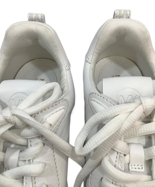 MICHAEL KORS（マイケル・コース）MICHAEL KORS (マイケルコース) ローカットスニーカー ホワイト サイズ:5.5の古着・服飾アイテム