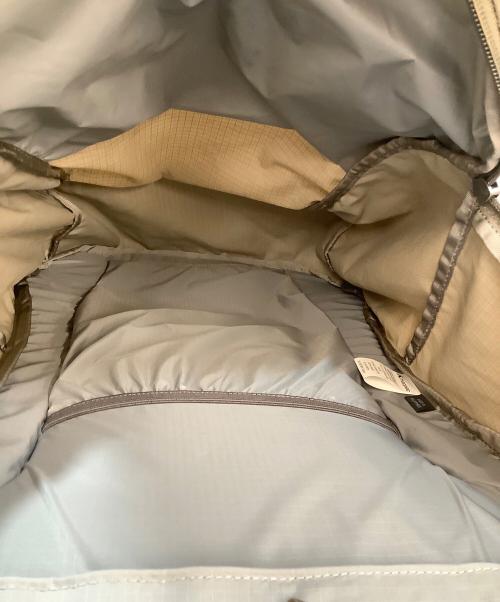 MACPAC（マックパック）MACPAC (マックパック) バックパック ベージュの古着・服飾アイテム