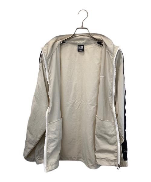 New Era（ニューエラ）New Era (ニューエラ) ナイロンジャケット ベージュ×ブラック サイズ:Lの古着・服飾アイテム