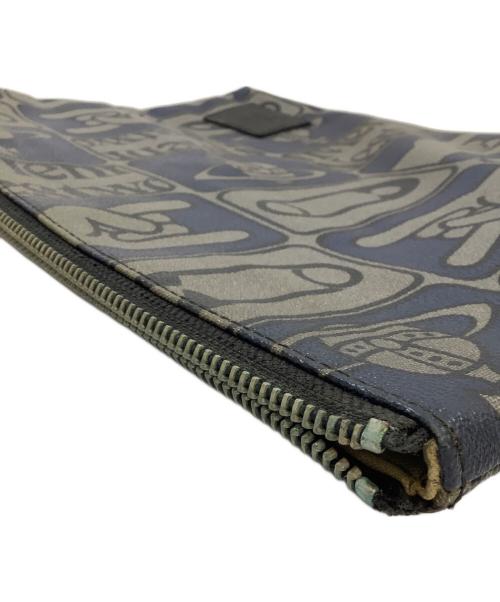 Vivienne Westwood（ヴィヴィアンウエストウッド）Vivienne Westwood (ヴィヴィアンウエストウッド) セカンドバッグ ブラック×ネイビーの古着・服飾アイテム