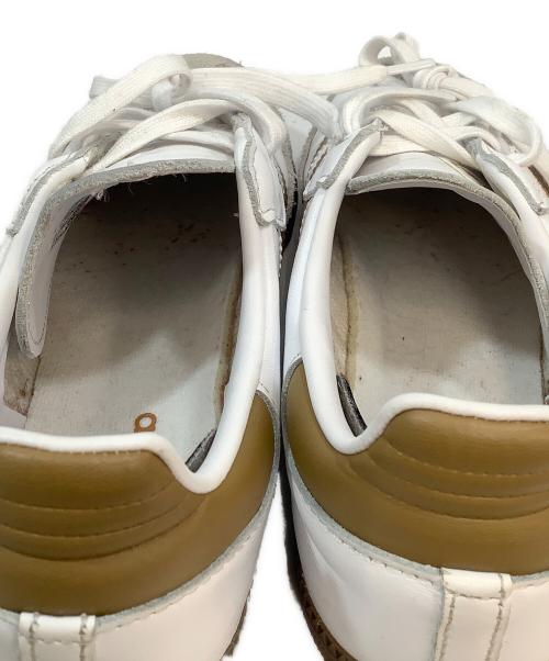 adidas（アディダス）adidas (アディダス) スニーカー ホワイト サイズ: 24cmの古着・服飾アイテム