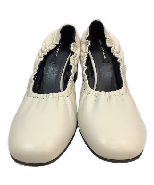 FABIO RUSCONI（ファビオルスコーニ）FABIO RUSCONI (ファビオルスコーニ) ヒールパンプス ホワイト サイズ:23.5cmの古着・服飾アイテム