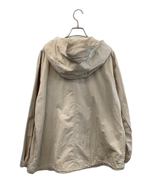 UNTITLED（アンタイトル）UNTITLED (アンタイトル) リップタフタ マウンテンパーカー ベージュ サイズ:4 未使用品の古着・服飾アイテム