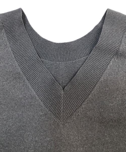 UNITED ARROWS TOKYO（ユナイテッドアローズトウキョウ）UNITED ARROWS TOKYO (ユナイテッドアローズトウキョウ) 薄手ニット グレー サイズ:Freeの古着・服飾アイテム