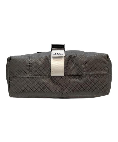 A.P.C.（アーペーセー）A.P.C. (アーペーセー) ショルダーバッグ グレーの古着・服飾アイテム