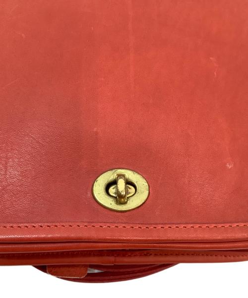 COACH（コーチ）COACH (コーチ) フラップショルダーバッグ レッドの古着・服飾アイテム