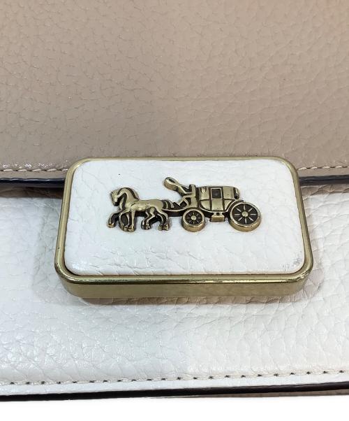 COACH（コーチ）COACH (コーチ) ショルダーバッグ ベージュの古着・服飾アイテム