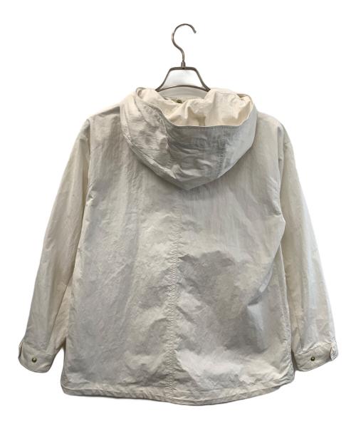 UNTITLED（アンタイトル）UNTITLED (アンタイトル) マウンテンパーカー アイボリー サイズ:1の古着・服飾アイテム