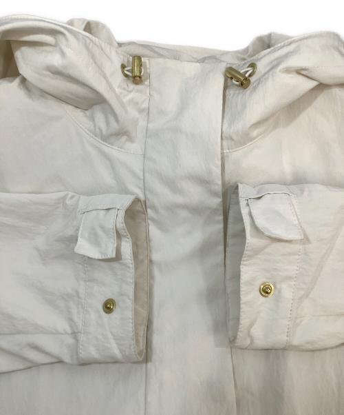 UNTITLED（アンタイトル）UNTITLED (アンタイトル) マウンテンパーカー アイボリー サイズ:1の古着・服飾アイテム