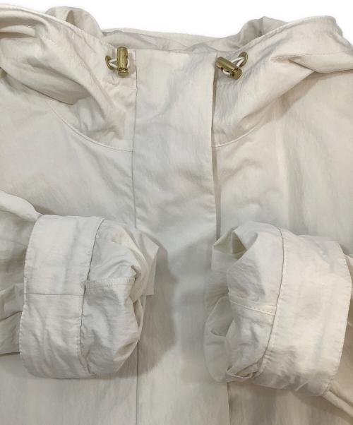 UNTITLED（アンタイトル）UNTITLED (アンタイトル) マウンテンパーカー アイボリー サイズ:1の古着・服飾アイテム