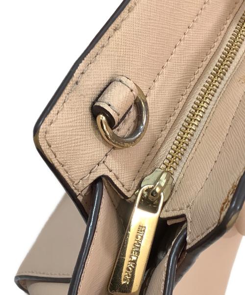 MICHAEL KORS（マイケル・コース）MICHAEL KORS (マイケル・コース) ハンドバッグ ピンクの古着・服飾アイテム