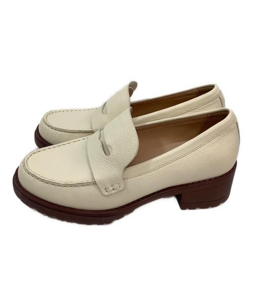 COLE HAAN（コールハーン）COLE HAAN (コールハーン) ペニーローファー アイボリー サイズ:23.5cmの古着・服飾アイテム