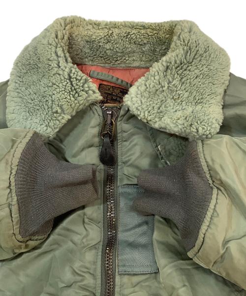 ALPHA INDUSTRIES（アルファインダストリーズ）ALPHA INDUSTRIES (アルファインダストリーズ) フライトジャケット オリーブ サイズ:40の古着・服飾アイテム
