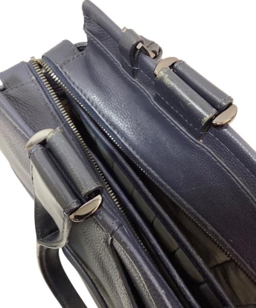 TUMI（トゥミ）TUMI (トゥミ) ビジネスバッグ ネイビーの古着・服飾アイテム