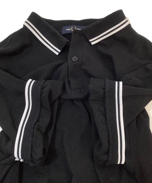 FRED PERRY（フレッドペリー）FRED PERRY (フレッドペリー) ポロシャツ ブラック サイズ:XLの古着・服飾アイテム
