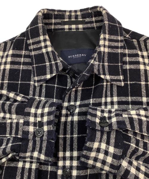 BURBERRY LONDON（バーバリーロンドン）BURBERRY LONDON (バーバリーロンドン) シャツジャケット ブラック×ホワイト サイズ:Lの古着・服飾アイテム