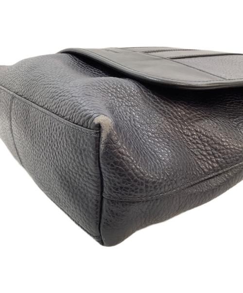 COACH（コーチ）COACH (コーチ) フラップショルダーバッグ ネイビーの古着・服飾アイテム