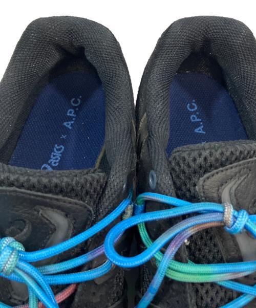 asics（アシックス）asics (アシックス) A.P.C. (アーペーセー) スニーカー ブラック サイズ:28cmの古着・服飾アイテム