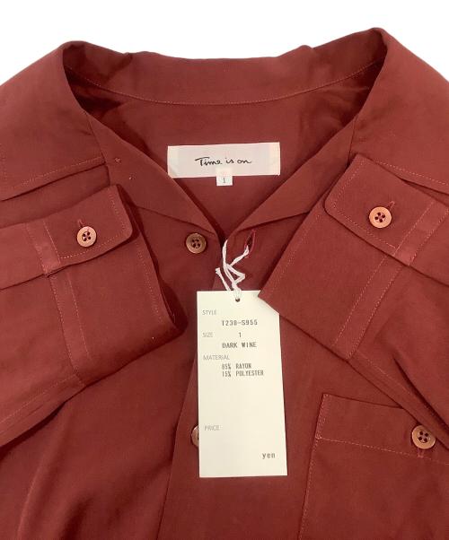 Time is on（タイムイズオン）Time is on (タイムイズオン) 長袖シャツ レッド サイズ:Free 未使用品の古着・服飾アイテム