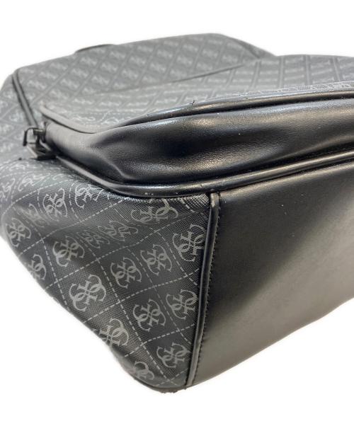 GUESS（ゲス）GUESS (ゲス) スマートバックパック グレー×ブラックの古着・服飾アイテム