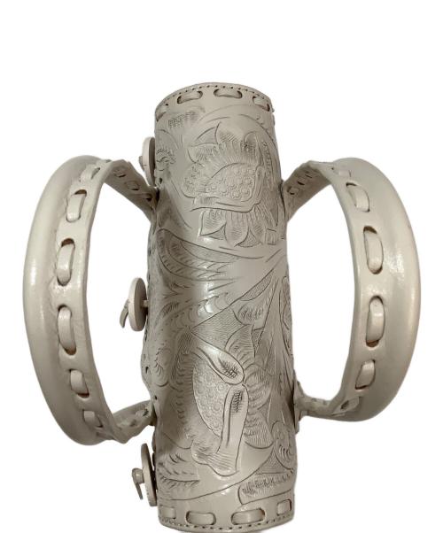 Carving Tribes（カービングトライブス）Carving Tribes (カービングトライブス) ショルダーバッグ アイボリーの古着・服飾アイテム