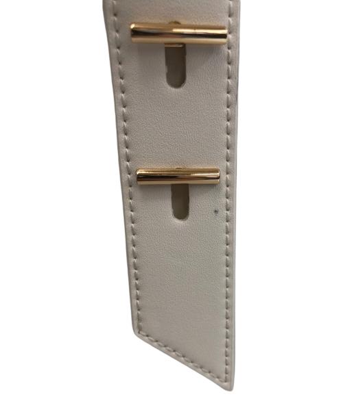 CHARLES & KEITH（チャールズアンドキース）CHARLES & KEITH (チャールズアンドキース) ハンドバッグ ホワイトの古着・服飾アイテム