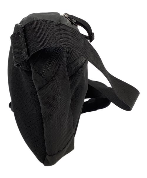 ARC'TERYX（アークテリクス）ARC'TERYX (アークテリクス) ショルダーバッグ ブラックの古着・服飾アイテム