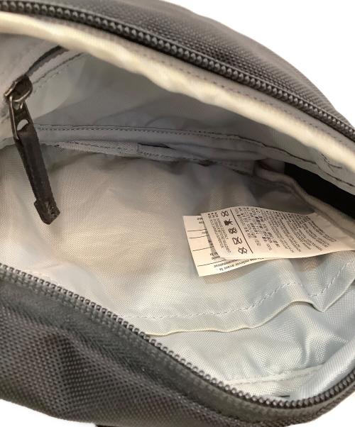 ARC'TERYX（アークテリクス）ARC'TERYX (アークテリクス) ショルダーバッグ ブラックの古着・服飾アイテム