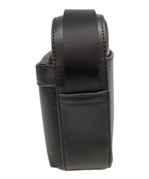 MICHAEL KORS（マイケルコース）MICHAEL KORS (マイケルコース) ショルダーバッグ ブラックの古着・服飾アイテム