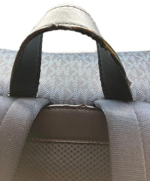MICHAEL KORS（マイケルコース）MICHAEL KORS (マイケルコース) リュック ブラック×ネイビーの古着・服飾アイテム