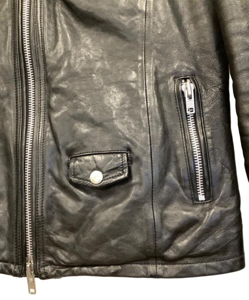 black by VANQUISH（ブラック バイ バンキッシュ）Black by VANQUISH (ブラック バイ バンキッシュ) ベジタブルシープレザー ダブルライダースジャケット ブラック サイズ:Mの古着・服飾アイテム
