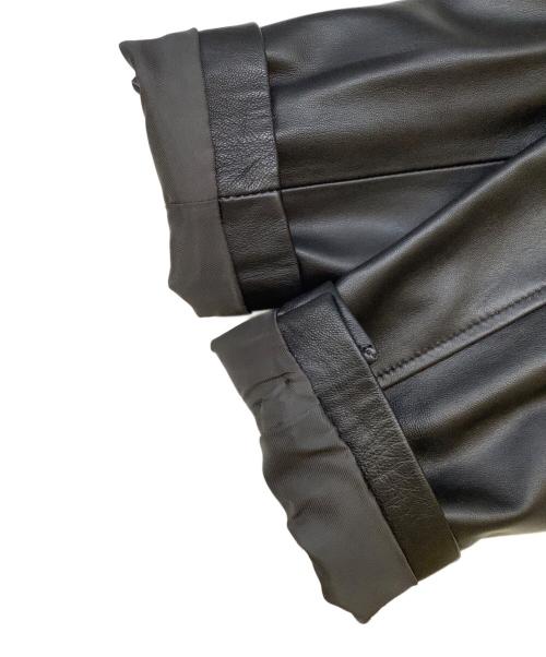 MEN'S BIGI（メンズビギ）MEN'S BIGI (メンズビギ) ラムレザー スタンドカラー シングルライダースジャケット ブラック サイズ:4の古着・服飾アイテム
