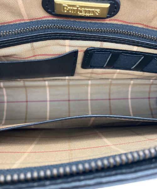 Burberry's（バーバリーズ）Burberry's (バーバリーズ) クラッチバッグ ブラックの古着・服飾アイテム