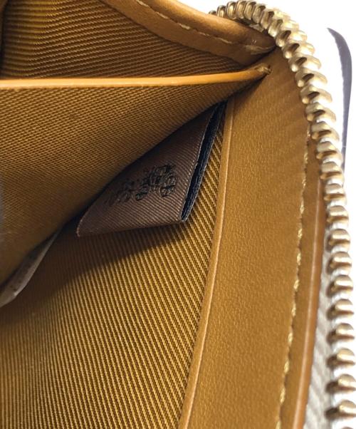 COACH（コーチ）COACH (コーチ) スリムアコーディオンジップ ウォレット ホワイト×イエローの古着・服飾アイテム