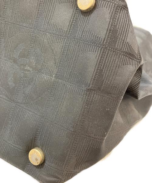 CHANEL（シャネル）CHANEL (シャネル) ニュートラベルラインMM ブラックの古着・服飾アイテム