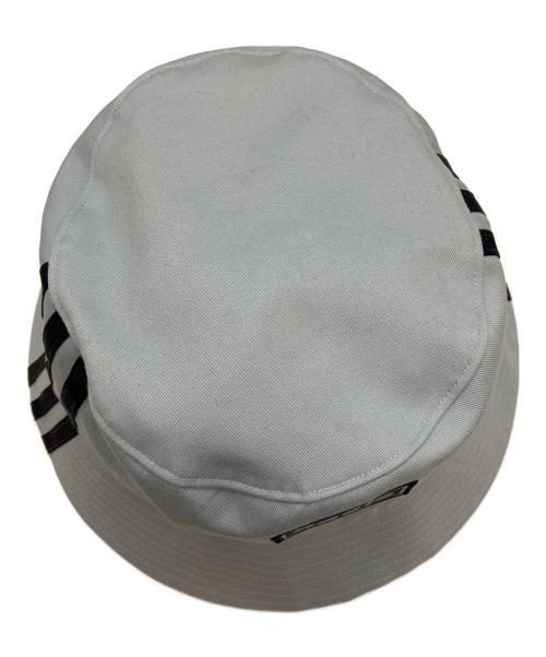 adidas（アディダス）adidas (アディダス) oasis (オアシス) ハット スカイブルーの古着・服飾アイテム
