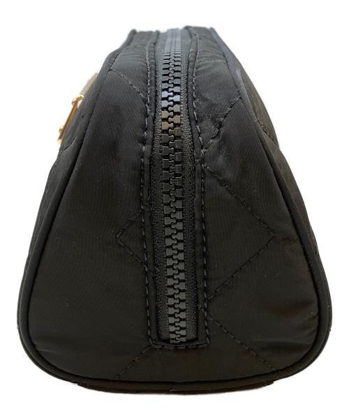 MARC JACOBS（マークジェイコブス）MARC JACOBS (マークジェイコブス) キルティングコスメティックケース ブラックの古着・服飾アイテム