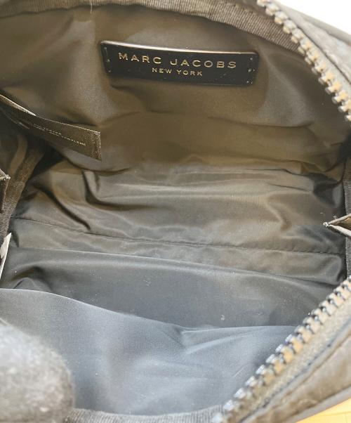 MARC JACOBS（マークジェイコブス）MARC JACOBS (マークジェイコブス) キルティングコスメティックケース ブラックの古着・服飾アイテム