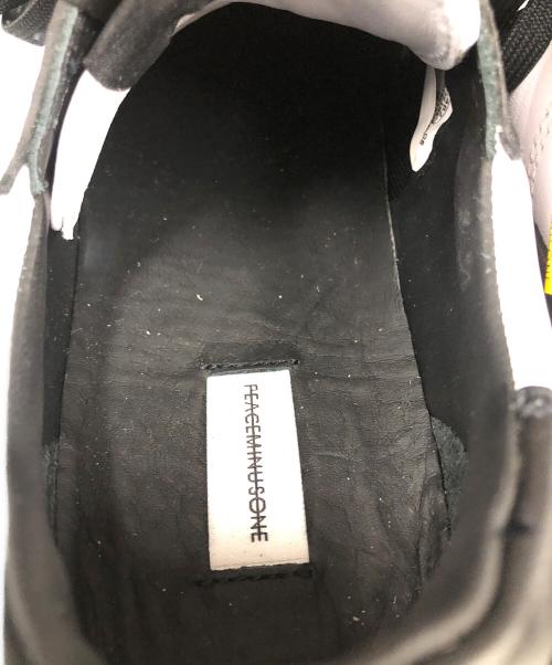 NIKE（ナイキ）NIKE (ナイキ) PEACEMINUSONE (ピースマイナスワン) Kwondo1Black and White ブラック×ホワイト サイズ:26の古着・服飾アイテム