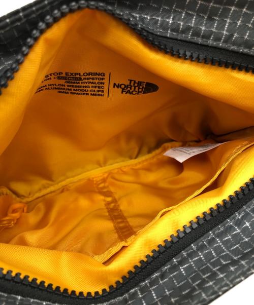 THE NORTH FACE（ザ ノース フェイス）THE NORTH FACE (ザ ノース フェイス) ショルダーバッグ チャコールグレー×イエローの古着・服飾アイテム
