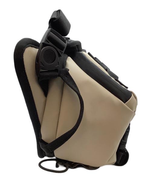 WANDRD（ワンダード）WANDRD (ワンダード) ROGUE SLING 9L ブラック×ベージュの古着・服飾アイテム