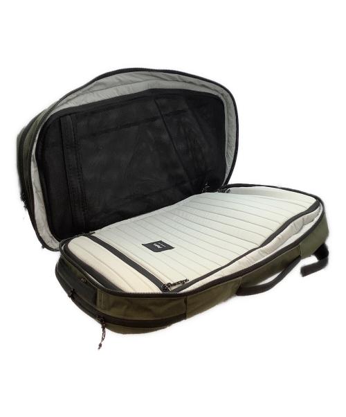 Pakt（パックト）Pakt (パックト) Travel Backpack　35L ブラック×グリーンの古着・服飾アイテム